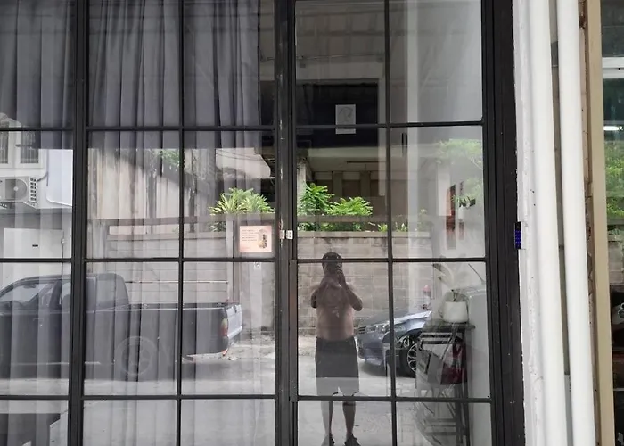 Modern Sukhumvit House Near Phrakanong Bts Station 公寓 曼谷
